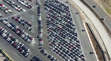 萬事俱備東風已至 愛馳汽車或由江鈴代工生產，道路機動車輛產業合作漸成新趨勢