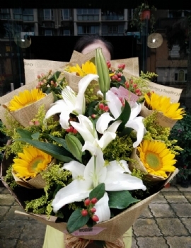資陽市花木楠禮品花卉有限責任公司 以花傳情，匠心出品